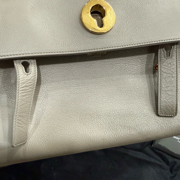 Saint Laurent Pre-Owned Muse Leather Handbag - Picture 7 of 16